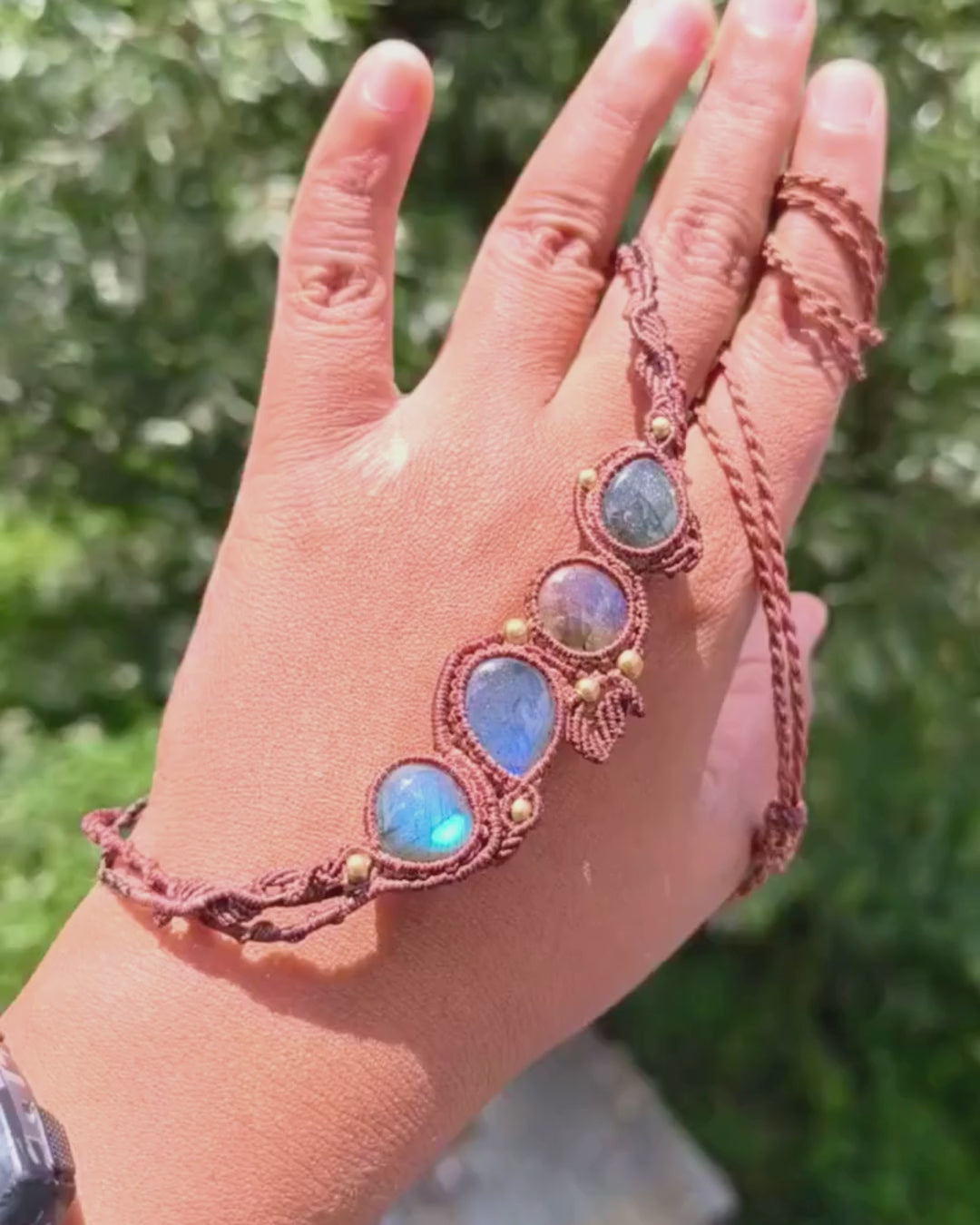 Close up of Macrame Labradorite necklace choker